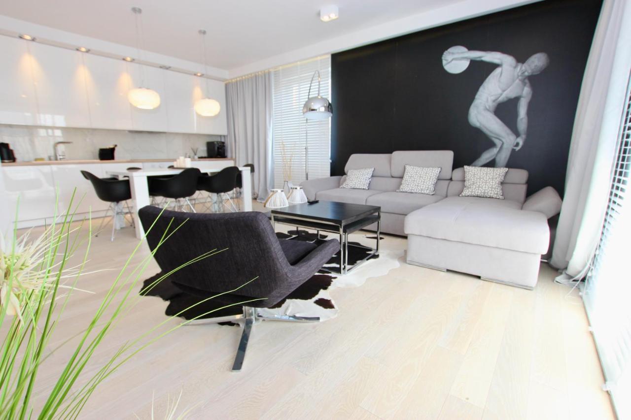 Apartamenty Bursztynowe Komnaty 达洛科 外观 照片
