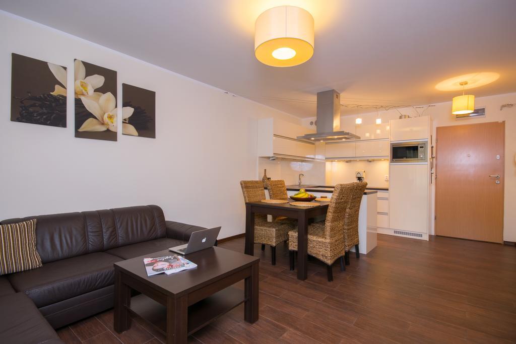 Apartamenty Bursztynowe Komnaty 达洛科 外观 照片