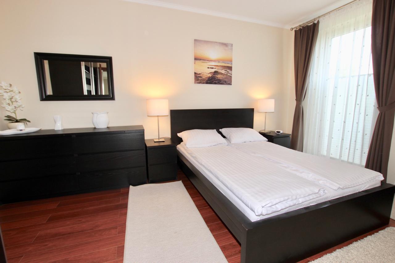 Apartamenty Bursztynowe Komnaty 达洛科 外观 照片